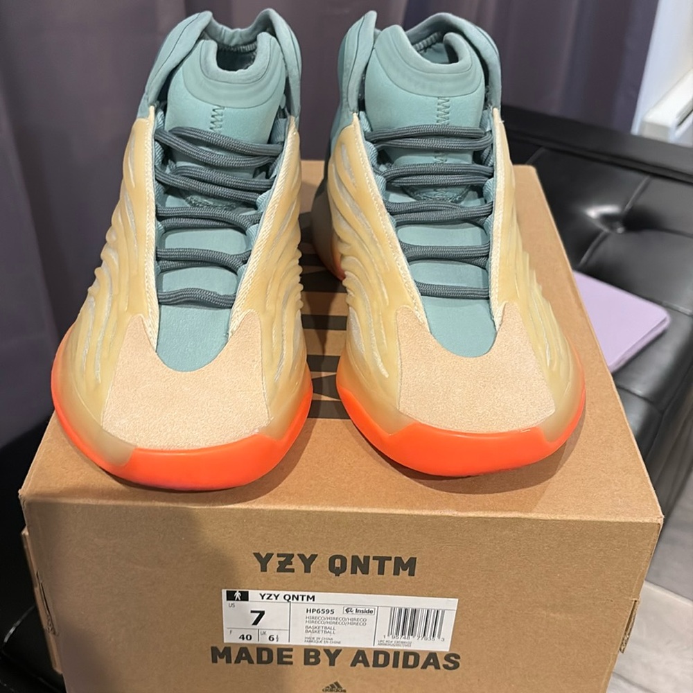 Adidas YEEZY QNTM
